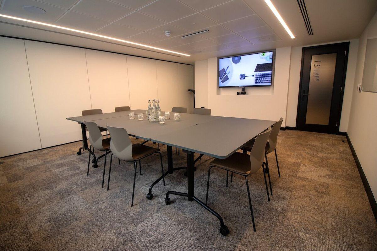 Liverpool Street Meeting Room - Chance 1